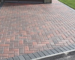 Expert paving services by Stone Mark Contractors in Devon. High-quality paving installation by Stone Mark Contractors in Devon, showcasing durable and expertly crafted outdoor surfaces.